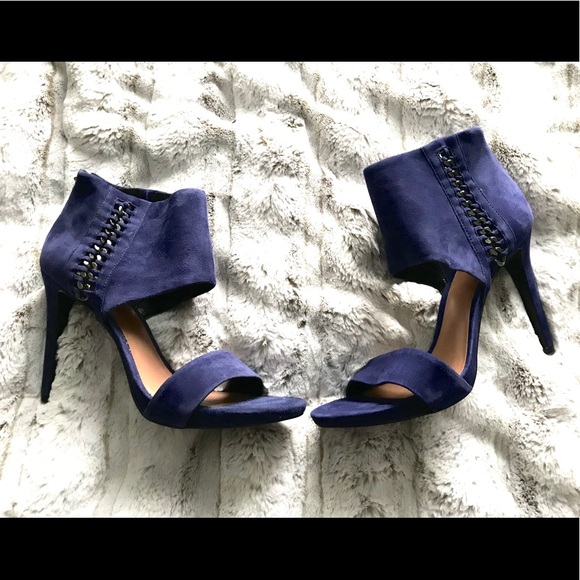 New❗️Vince Camuto Freya Suede Open-Toed Heels - Picture 3 of 8